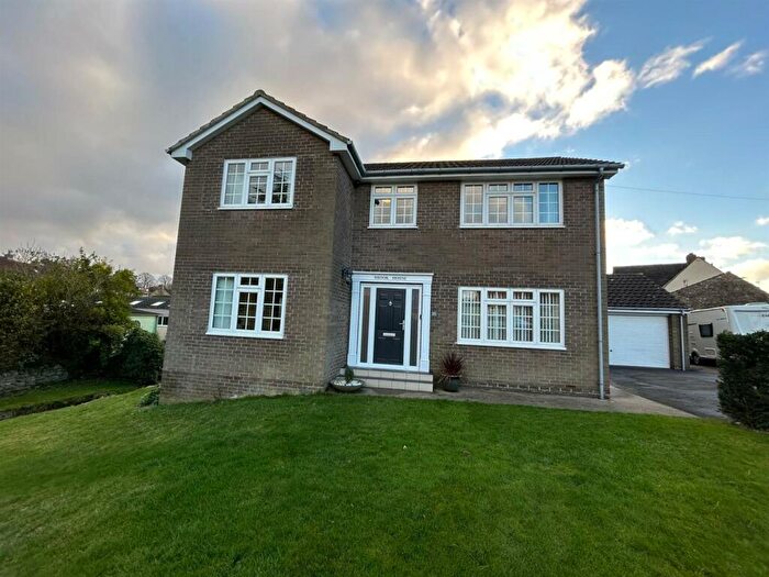 4 Bedroom Detached House For Sale In Silver Street, Barton, DL10