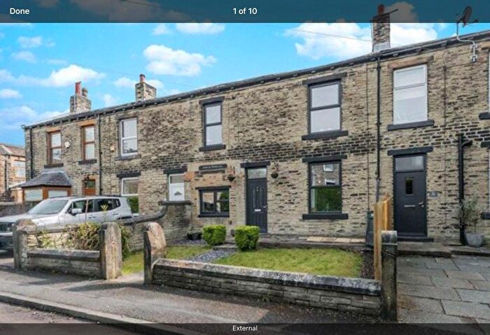 2 Bedroom Terraced House To Rent In Grove Terrace, Birkenshaw, Bradford, West Yorkshire, BD11