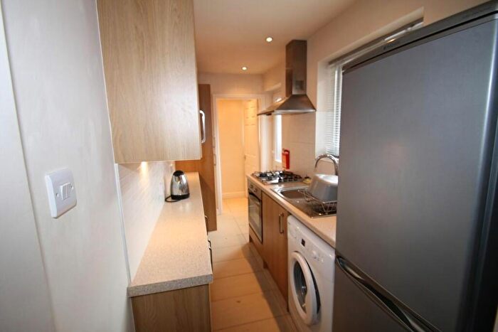 4 Bedroom Terraced House To Rent In Mundella Street, Leicester, LE2