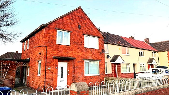 3 Bedroom End Of Terrace House For Sale In Passfield Crescent, Middlesbrough, TS6