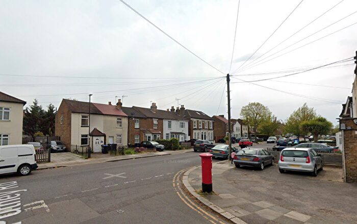 3 Bedroom Semi-Detached House To Rent In Mandeville Road, Enfield, EN3