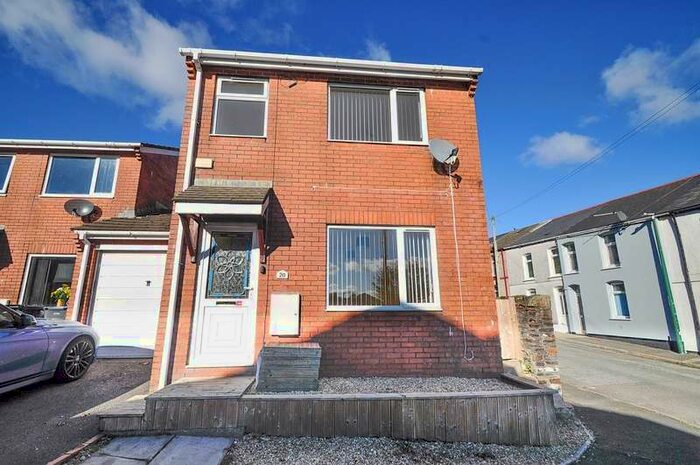 3 Bedroom Semi-Detached House To Rent In Brynllys, Briery Hill, NP23