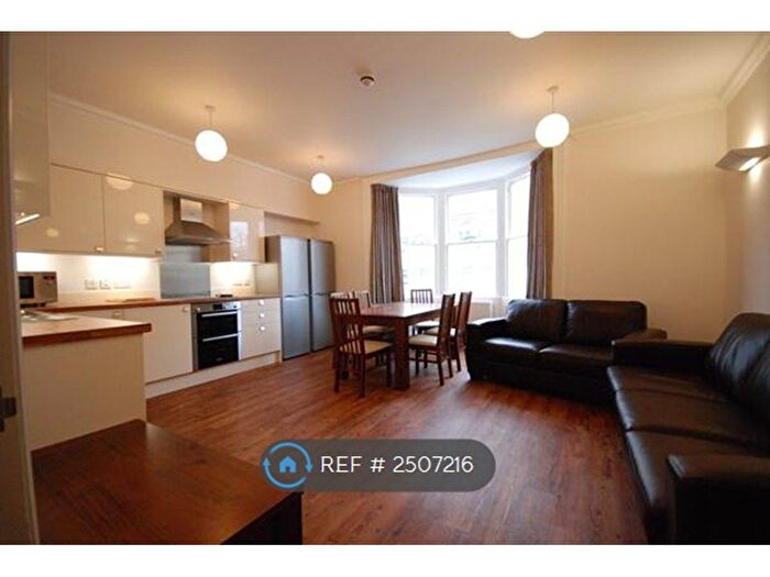 6 Bedroom Terraced House To Rent In Queens Road, Brighton, BN1