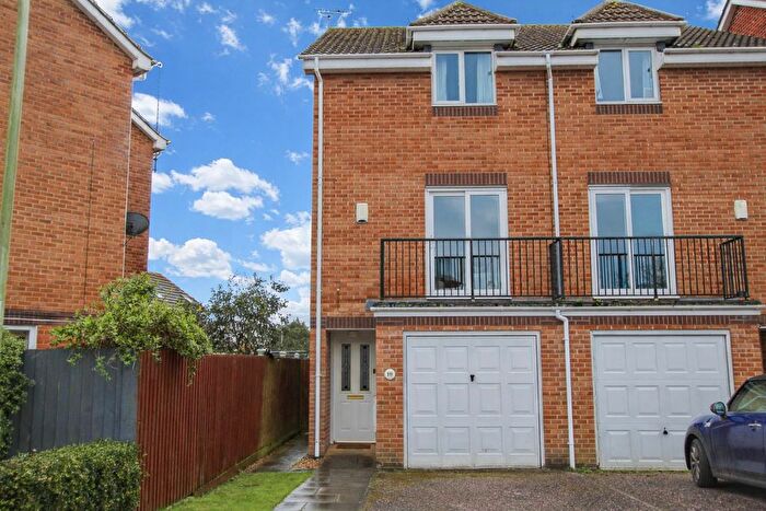 3 Bedroom Town House For Sale In Thorne Farm Way, Ottery St Mary, EX11