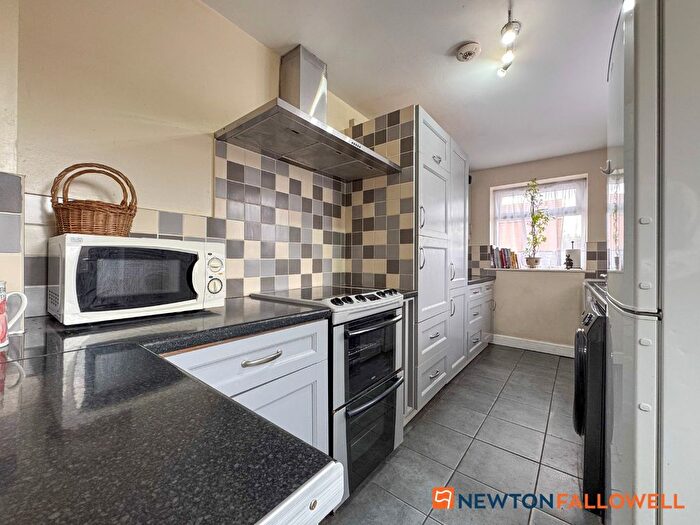3 Bedroom End Terrace House For Sale In Green Lane, Dry Doddington, NG23