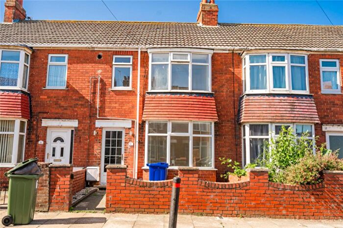 3 Bedroom Terraced House To Rent In Mill Avenue, Grimsby, Lincolnshire, DN31