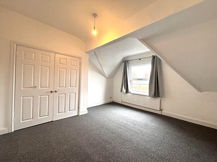 3 Bedroom Flat To Rent In Carlyle Road, Edgbaston, B16
