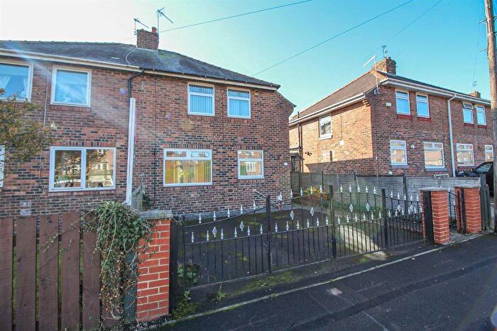 3 Bedroom House To Rent In Kenton Crescent, Gosforth, Newcastle Upon Tyne, NE3