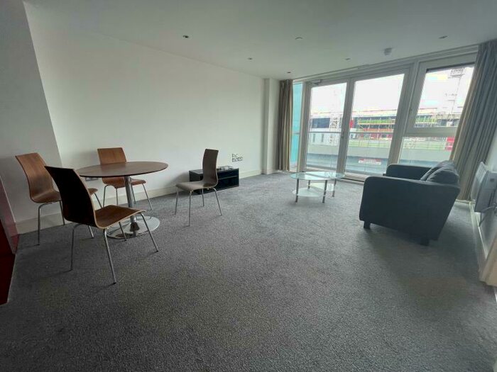 2 Bedroom Apartment To Rent In Litmus Building, Nottingham, NG1