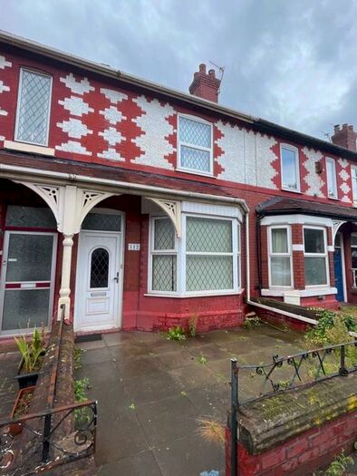 5 Bedroom Property To Rent In Chester Road, Warrington, WA4