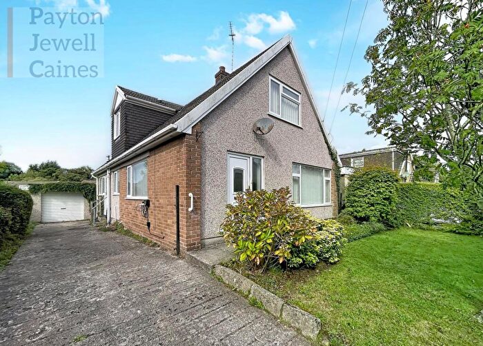 3 Bedroom Detached House For Sale In St. Andrews Road, Bridgend, CF31