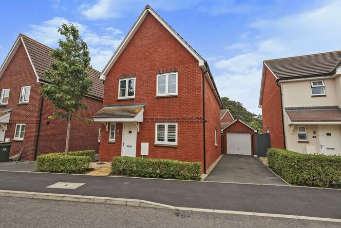 4 Bedroom Detached House For Sale In Partletts Way, Powick, Worcester, WR2