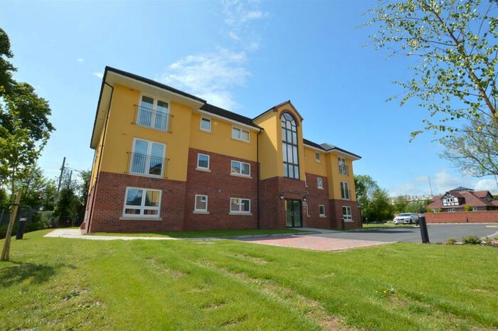 2 Bedroom Apartment To Rent In Station Court Station Avenue Tile Hill Coventry, CV4