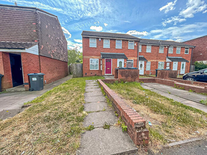 2 Bedroom Semi-Detached House To Rent In Aberdeen Street, Winson Green, B18