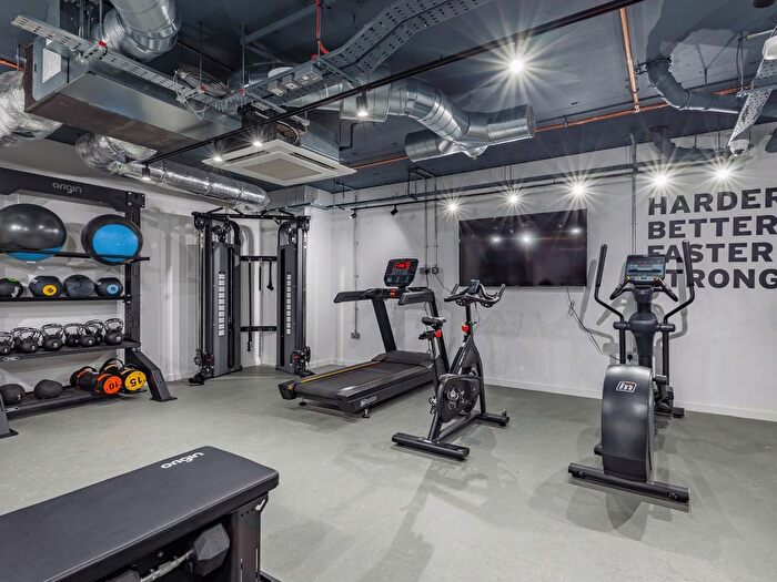 1 Bedroom Studio To Rent In High Street, Swansea, SA1