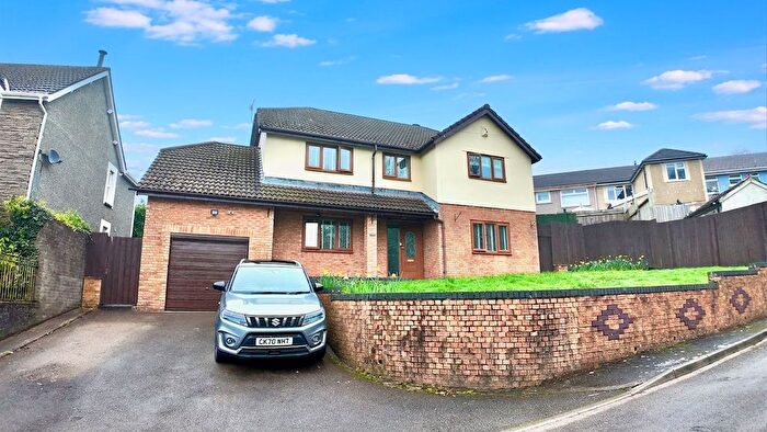 4 Bedroom Detached House For Sale In Cwmalsie Lane, Pontllanfraith, NP12