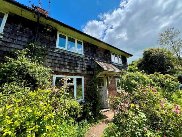 2 Bedroom Semi-Detached House To Rent In Plumpton Lane, BN7