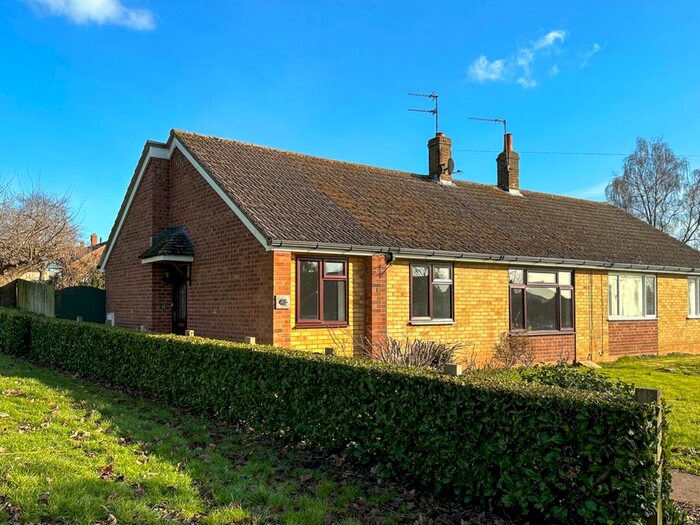 2 Bedroom Semi-Detached Bungalow To Rent In Hill Crescent, Stretton On Dunsmore, Rugby, Warwickshire, CV23