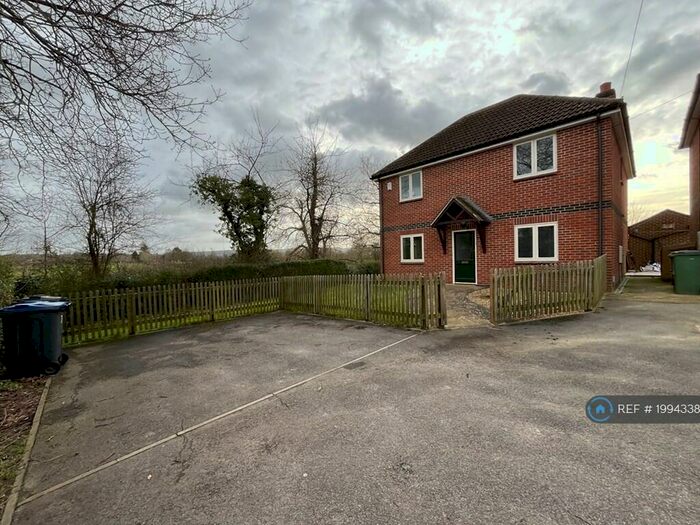 3 Bedroom Detached House To Rent In Norney Bridge, Worton, Devizes, SN10