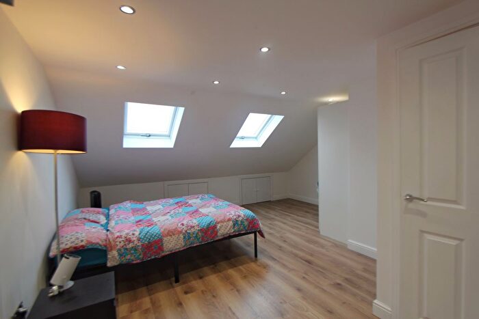4 Bedroom Semi-Detached House To Rent In Collerne Street, Romford, RM3