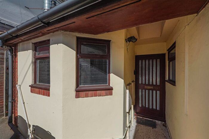 1 Bedroom Apartment To Rent In Herne Bay Road, Swalecliffe, Whitstable, CT5