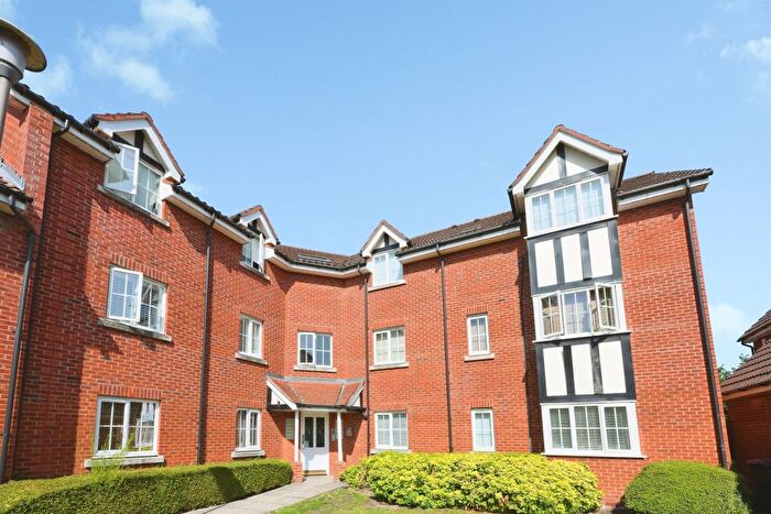 2 Bedroom Flat For Sale In The Granary, Stanstead Abbotts, Ware, SG12