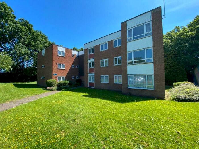3 Bedroom Apartment To Rent In Oswio Court, Bishopton Close, Shirley, Solihull, B90