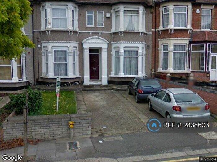 2 Bedroom Flat To Rent In Argyle Road, Ilford, IG1
