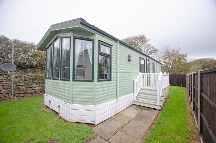 2 Bedroom Caravan To Rent In The Caravan Rosemellyn Farm, Roche, St. Austell, PL26