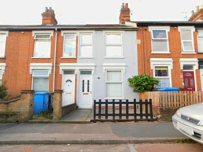 2 Bedroom Property To Rent In Pearce Road, Ipswich, IP3