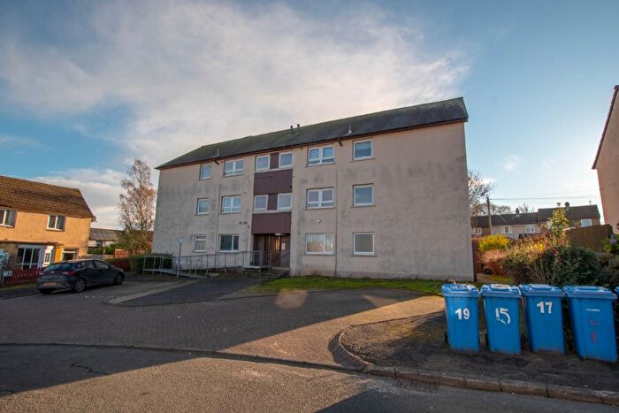 2 Bedroom Flat To Rent In St Drostan Road, Glenrothes, KY7