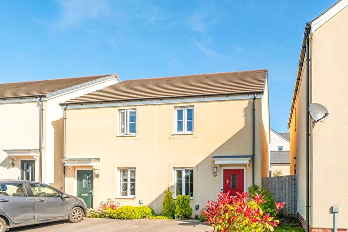 2 Bedroom Semi Detached House For Sale In Nuthatch Close, St. Anns Chapel, Gunnislake, Cornwall, PL18
