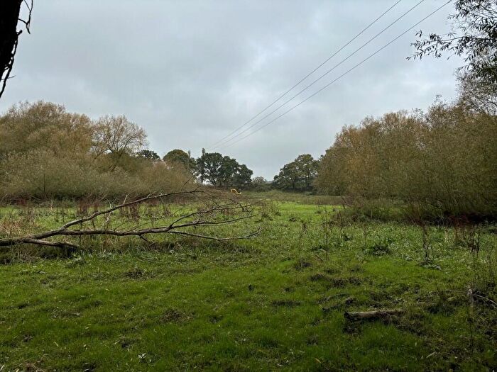 Farm Land To Rent In Grazing Land Adjacent To The Globe Inn, Globe Lane, Leighton Buzzard, Bedfordshire, LU7