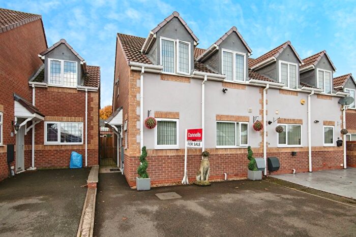 3 Bedroom Semi Detached House For Sale In Farley Road, West Bromwich, B70