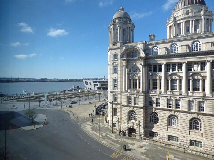 1 Bedroom Flat For Sale In Mann Island, Liverpool, Merseyside, L3
