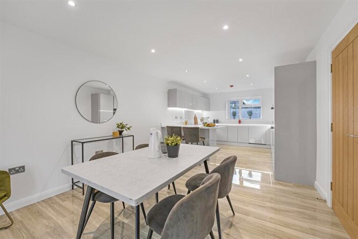 4 Bedroom Detached House For Sale In Llanmaes Road, Llantwit Major, CF61