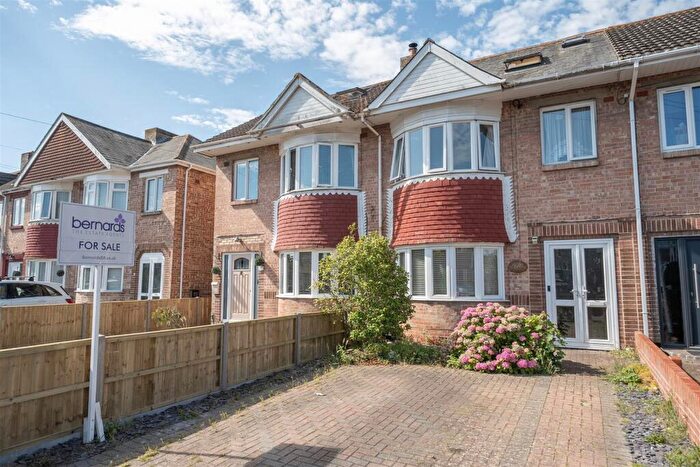 4 Bedroom Terraced House For Sale In Anthony Grove, Elson, Gosport, PO12