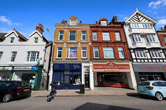 2 Bedroom Flat To Rent In St Mildreds Road, Westgate, Kent, CT8