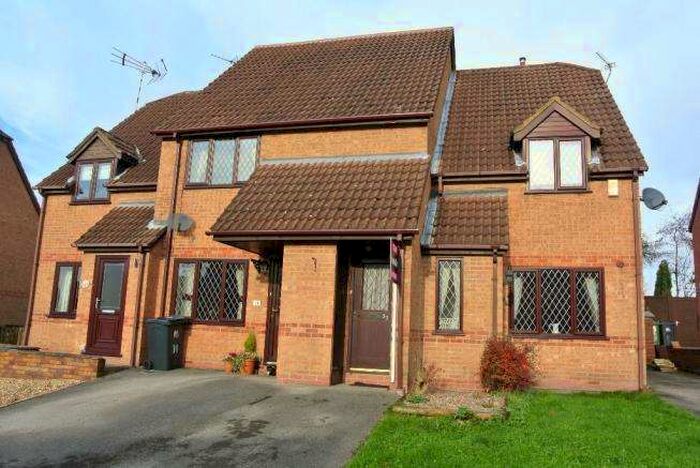 1 Bedroom Maisonette Flat To Rent In Bramble Way, Kilburn, DE56