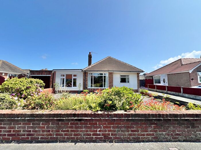 2 Bedroom Bungalow For Sale In Cleveleys Avenue, Cleveleys, FY5
