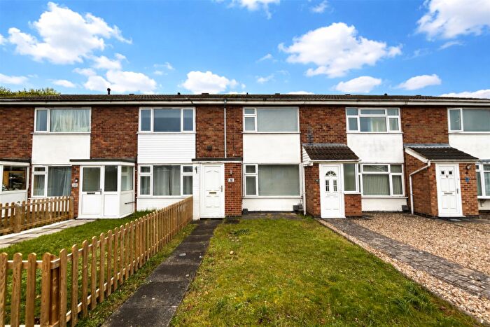 2 Bedroom Town House For Sale In Broomfield, East Goscote, Leicester, LE7