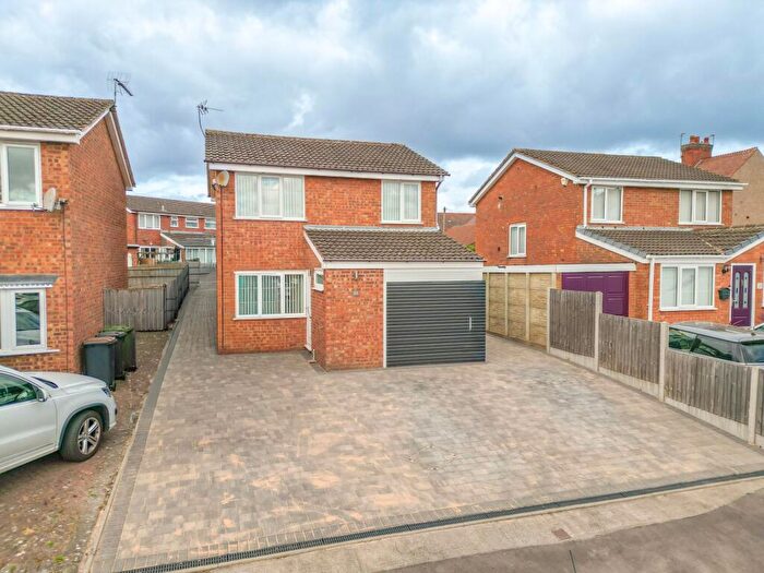3 Bedroom Detached House For Sale In Leaward Close, Nuneaton, CV10