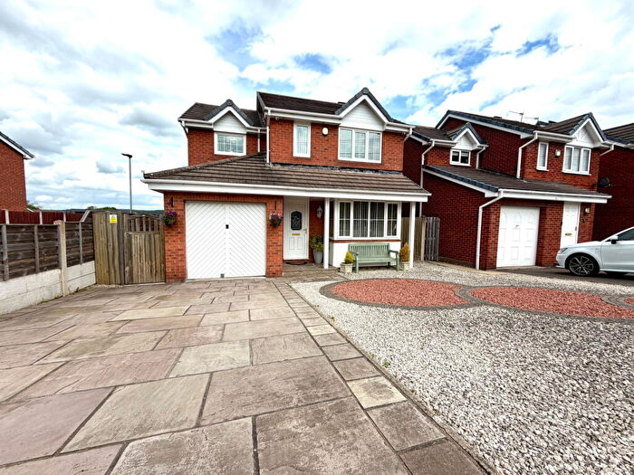 4 Bedroom Detached House For Sale In Medina Way, Barugh Green, Barnsley, S75