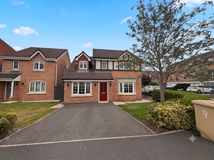 4 Bedroom Detached House For Sale In Hazel Pear Close, Horwich, Bolton, Greater Manchester, BL6