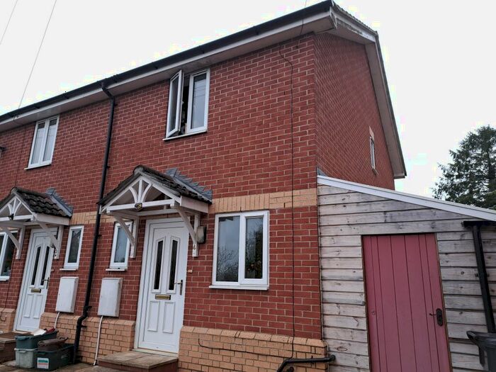 2 Bedroom House To Rent In Henstridge, BA8