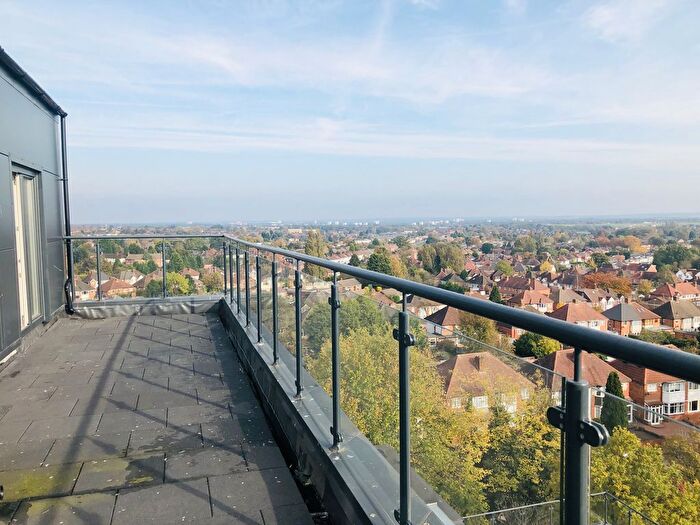 2 Bedroom Flat To Rent In Solihull Heights, Birmingham, B26