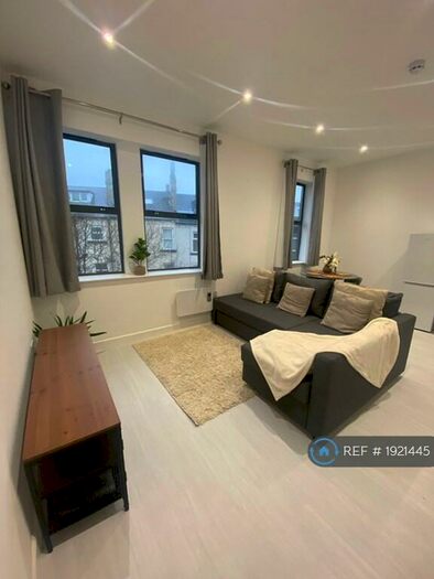 1 Bedroom Flat To Rent In Church Court, Morley, Leeds, LS27