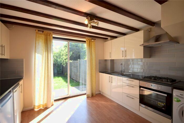 2 Bedroom House To Rent In Bridport Close, Lower Earley, Reading, Berkshire, RG6