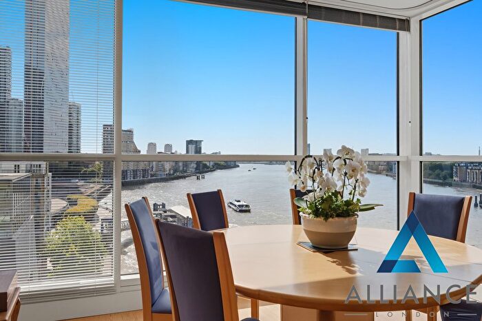 2 Bedroom Flat For Sale In Belgrave Court, Westferry Circus, Canary Wharf, London, E14