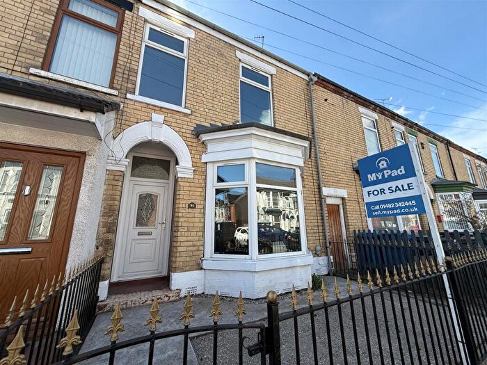 3 Bedroom Terraced House For Sale In Jalland Street, Hull, HU8